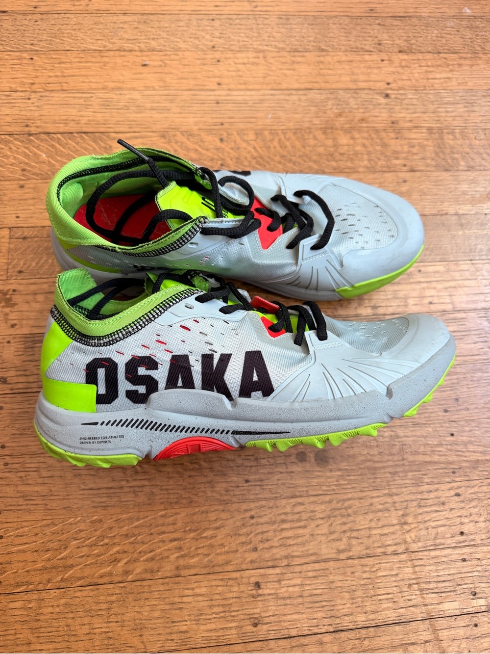 Women's Lightweight Osaka IDO Mk1 Standard Hockey Shoes (Ghost Grey-Osaka Green)